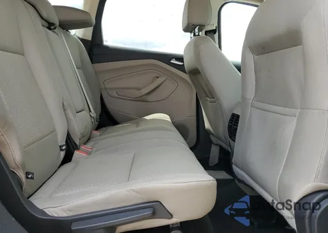 2017 Ford Escape Se z USA, uszkodzony, nr VIN 1FMCU0GDXHUD95315